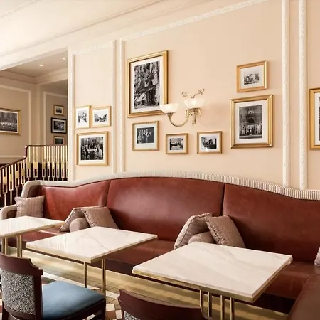 Διαμέρισμα Metro Wifi 1gbs 75'tv Netflix Hbo Βαρσοβία