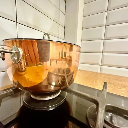 Metro Wifi 1gbs 75'tv Netflix Hbo Appartement *